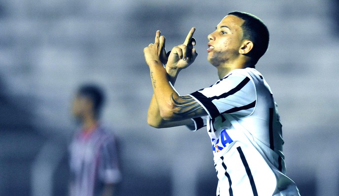 Gabriel Vascconcelos, corinthians X São Paulo - Copinha (Foto: Helio Suenaga / Estadão Conteúdo )