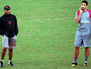 Diego Souza e Cristóvão Borges no treino do Vasco (Foto: Pedro Kirilos / Ag. O Globo)