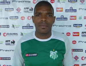 Fernando Alves dos Santos, zagueiro (Foto: Reprodução/Site Oficial do Uberlândia)