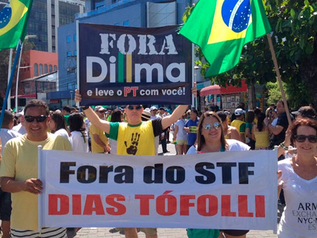 G1 Manifestantes Fazem Protesto Contra O Governo Federal Em Salvador Notícias Em Bahia 