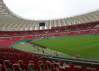 Beira-Rio recebe ajustes para Copa do Mundo (Foto: Diego Guichard)