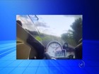 Polícia divulga vídeo de racha de moto e velocímetro trava em 299km/h; veja