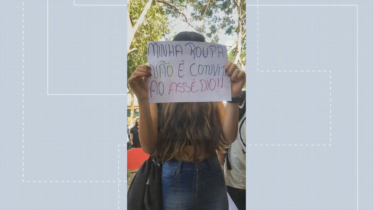 Alunas Denunciam Ass Dio De Professor Em Escola P Blica Da Asa Sul Em Bras Lia Distrito