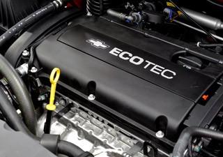 Sonic vem equipado com novo motor Ecotec 1.6 (Foto: Divulgação)