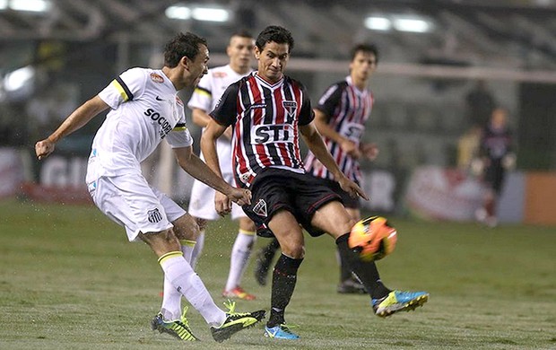 Paulo Henrique Ganso jogo Santos contra São Paulo (Foto: Rubens Chiri / saopaulofc.net)