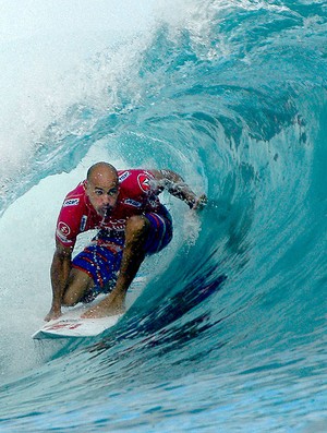 Kelly Slater surfe Fiji  (Foto: ASP)