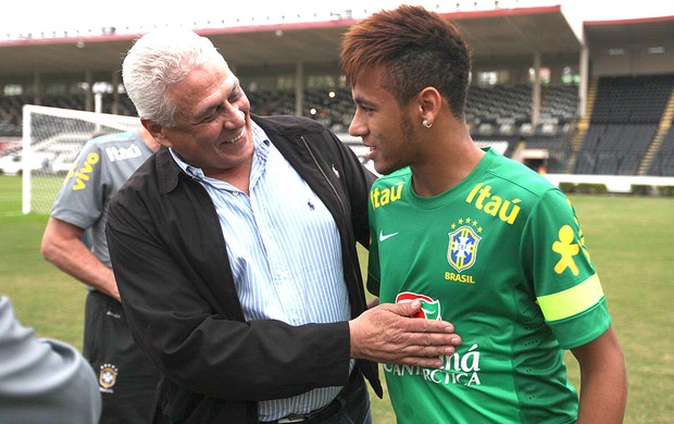 Neymar Roberto Dinamite treino Seleção (Foto: Mowa Press)