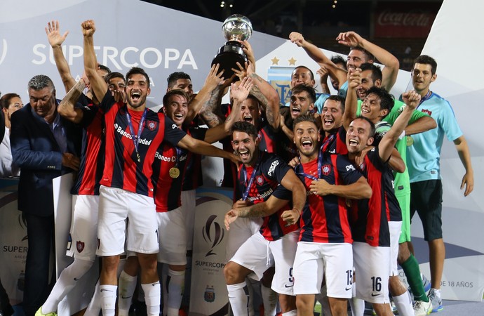 San Lorenzo campeão da Supercopa da Argentina (Foto: EFE)