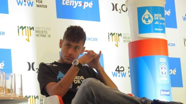 Neymar, no evento Sede de Vencer, em Santos (Foto: Marcelo Hazan )