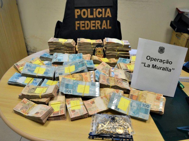 G1 Operação da PF prende 90 suspeitos e apreende R 880 mil em Manaus