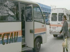 Vans do transporte coletivo de Taubaté reduzem valor da passagem (Foto: Reprodução/TV Vanguarda)