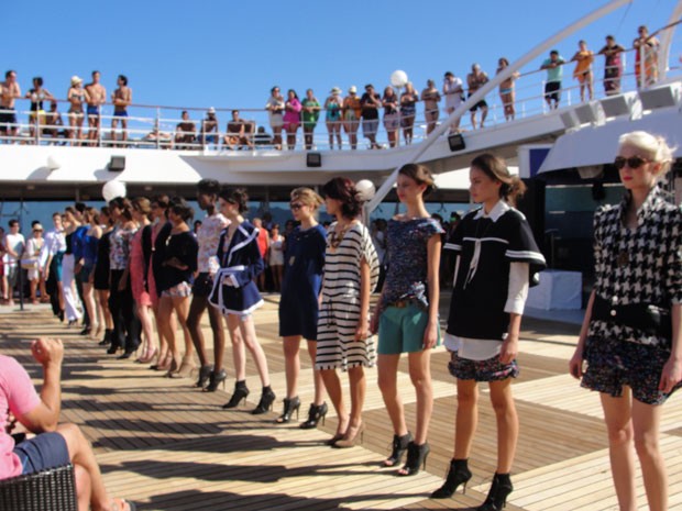 Modelos no Fashion Cruise, cruzeiro de moda da Royal Caribbean (Foto: Divulgação/D-Dreamakers Travel)