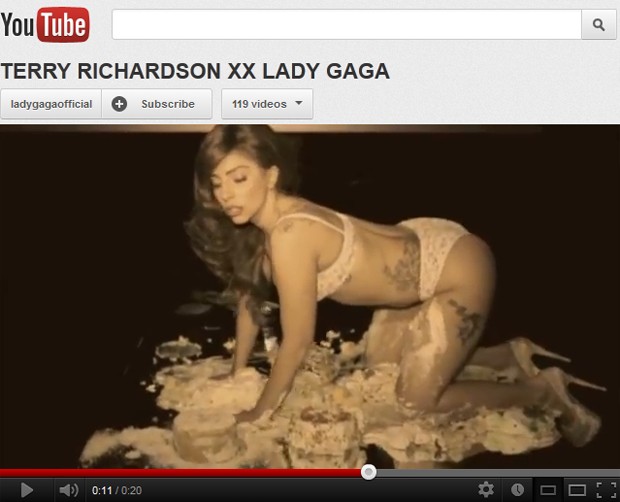 Lady Gaga no teaser de 'Cake', novo clipe da cantora (Foto: Reprodução/YouTube)