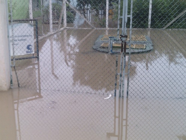 Chuva em guaratinguetá (Foto: Alexandre Paula)