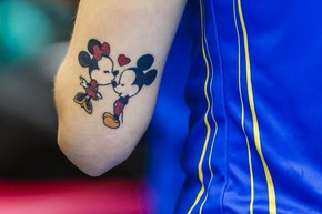 Aneis Olimpicos Mickey E Religiao As Tatuagens Das Meninas Da Selecao Handebol Globoesporte Com Votar dar 1/5 dar 2/5 dar 3/5 dar 4/5 dar 5/5. globo esporte
