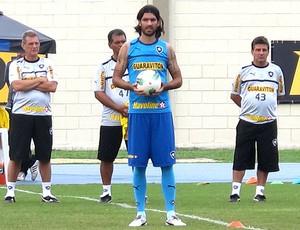 Loco Abreu no treino do Botafogo (Foto: Thales Soares / Globoesporte.com) Loco Abreu no treino do Botafogo (Foto: Thales Soares / Globoesporte.com)