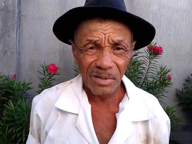 Homem foi encontrado andando sem rumo na Zona Norte de Natal (Foto: Everaldo Lopes/G1)