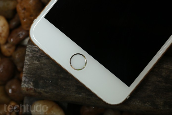 Botão home do iPhone 6 Plus, que conta com o Touch ID (Foto: Lucas Medes/TechTudo) Botão home do iPhone 6 Plus, que conta com o Touch ID (Foto: Lucas Medes/TechTudo)