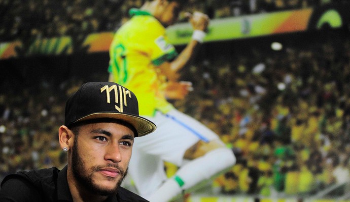 Entrevista com Neymar (Foto: Marcos Ribolli)