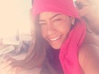 Irmã de Neymar posta foto com lenço na cabeça e atrai elogios