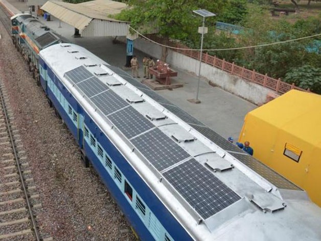 Trem movido a energia solar (Foto: Anil Kumar Chhatri/Northern Railways)