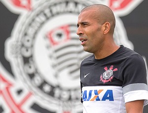 Emerson no treino do Corinthians (Foto: Daniel Augusto Jr. / Ag. Corinthians)