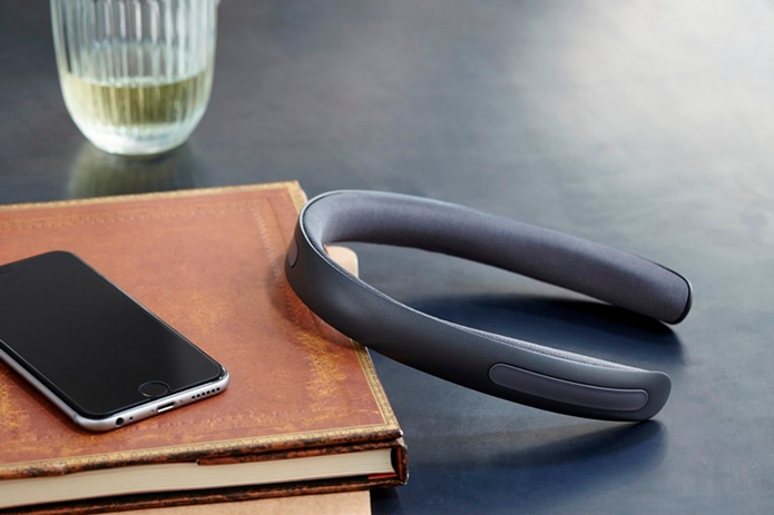 Batband se conecta via Bluetooth e tem bateria para até seis horas de música (Foto: Divulgação/Studio Banana Things)