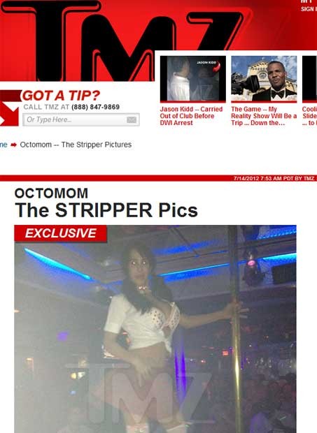 Site TMZ divulga fotos de Nadya Suleman, conhecida como a “octomãe”, fazendo strip tease (Foto: Reprodução)