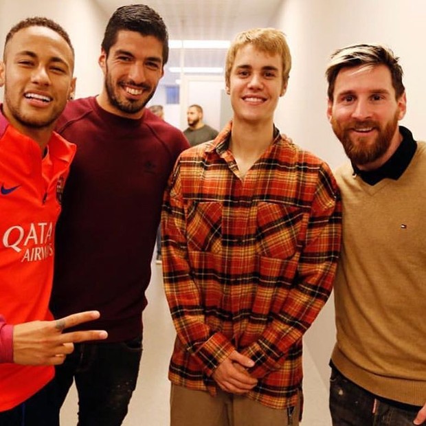 Resultado de imagem para justin bieber com neymar messi