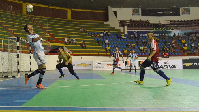 Argentina 2 x 2 Paraguai - Sulamericano Sub-20 de Futsal em Aracaju (Foto: João Áquila)