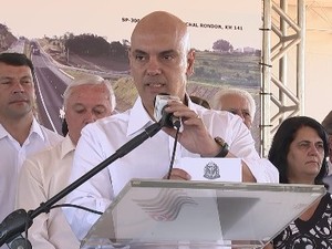 Secretário de Segurança Alexandre de Moraes visitou Cerquilho  (Foto: Reprodução/TVTEM)