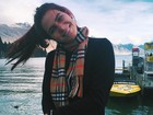Mariana Goldfarb, namorada de Cauã, posa no frio da Nova Zelândia