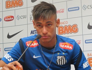 Neymar coletiva Santos (Foto: Marcelo Hazan / Globoesporte.com)