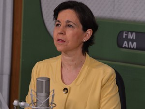 MInistra Tereza Campello em entrevista ao programa Bom Dia Ministro. (Foto: Agência Brasil)