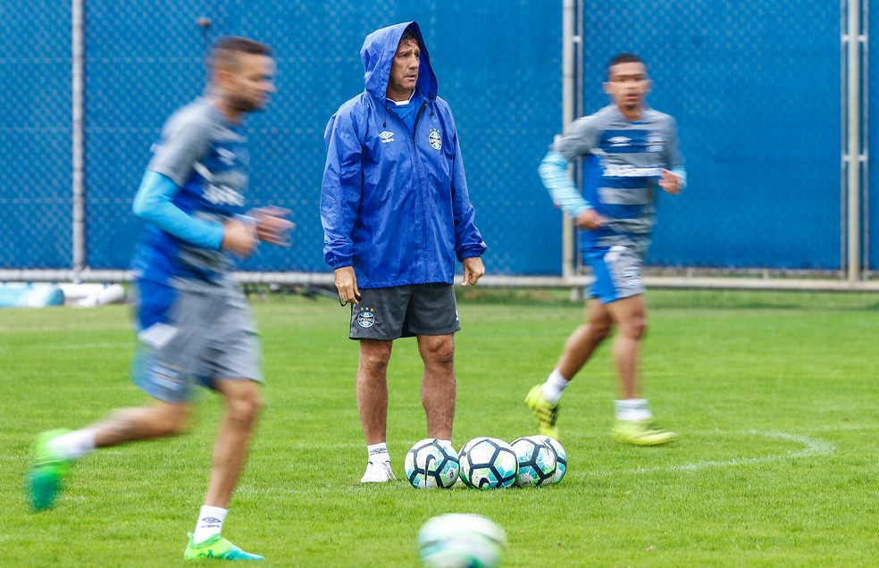 Renato espera melhor nível do time para domingo (Foto: Lucas Uebel/Grêmio)