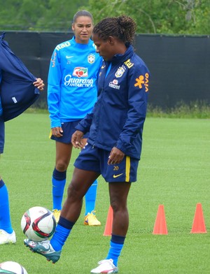 Formiga durante treino da seleção brasileira (Foto: Cíntia Barlem) Formiga durante treino da seleção brasileira (Foto: Cíntia Barlem)
