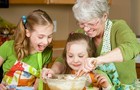 Com eles pode tudo? Entenda a importância dos avós para pais e filhos (Shutterstock)