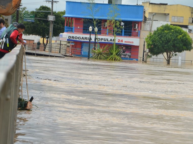 G1 Rio Acre Tem Sinais De Vazante Em Rio Branco Mas Previsão é De Chuva Notícias Em Acre 