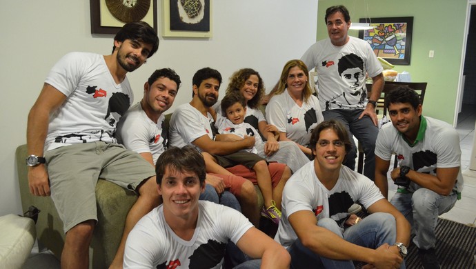 Família amigos Cara de Sapato, TUF (Foto: Hévilla Wanderley / GloboEsporte.com/pb)