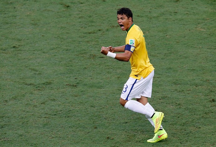 thiago silva brasil gol Colômbia Arena Castelão (Foto: Agência Reuters)