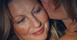 Tal mãe, tal filha... Bündchen parabeniza a mãe: 'Meu anjo' (Reprodução/Instagram)