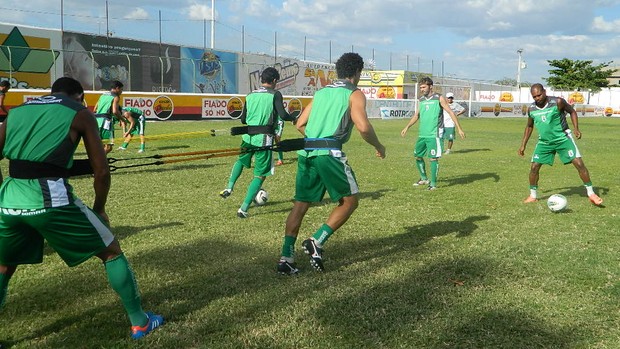 Treino do Sousa no Marizão (Foto: Jéfferson Emmanoel / Globoesporte.com/pb) Treino do Sousa no Marizão (Foto: Jéfferson Emmanoel / Globoesporte.com/pb)