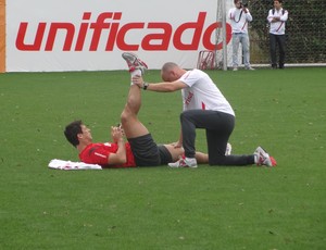 Índio zagueiro Inter (Foto: Tomás Hammes / GLOBOESPORTE.COM)