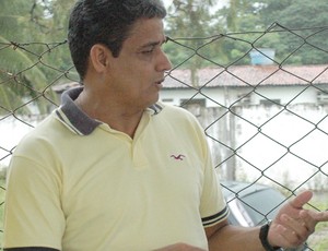 reginaldo sousa técnico (Foto: Lucas Barros / Globoesporte.com/pb)