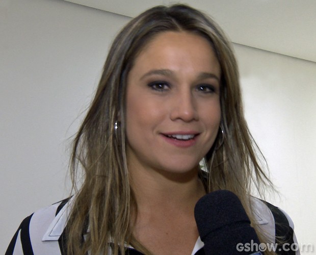 Fernanda Gentil nos bastidores do Domingão do Faustão (Foto: Domingão do Faustão / TV Globo)