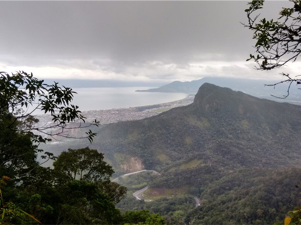 Vista do alto da Serra do Mar registrada pelo 'cicloturista' de Alfenas (Foto: Carlos Eduardo Oliveira / Arquivo pessoal)