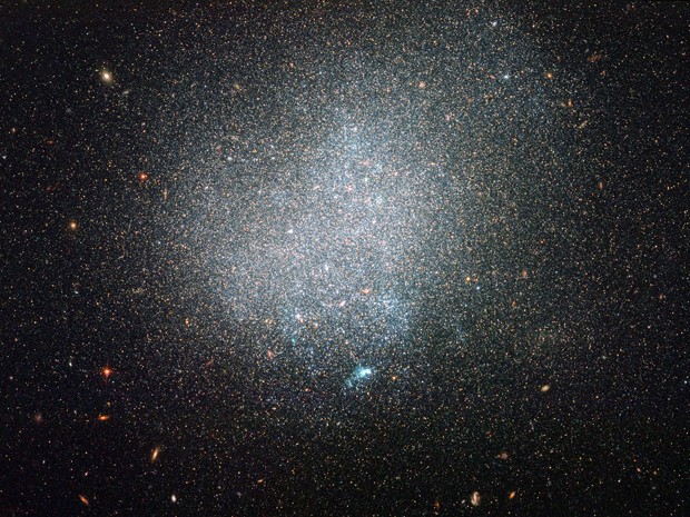 Galáxia DD0 190 (Foto: ESA/Hubble & Nasa)