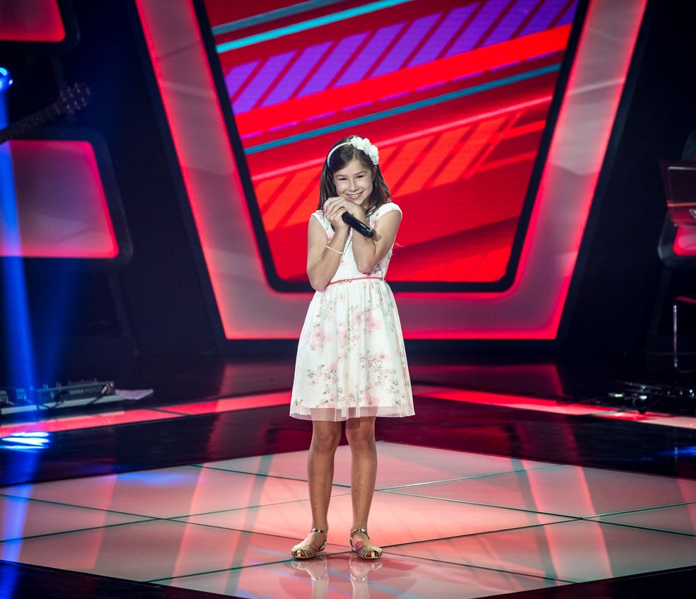  Laura Bechler se apresentou com “A Menina Dança” dos Novos Baianos (Foto: Isabella Pinheiro/Gshow)