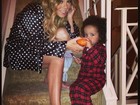 Depois de exibir barriguinha, Mariah Carey posa com o filho