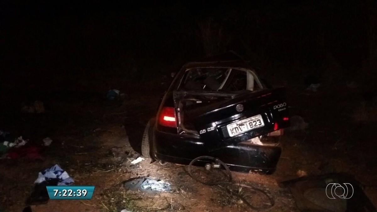 Acidente Entre Dois Carros Deixa Quatro Mortos Na Br Em Acre Na